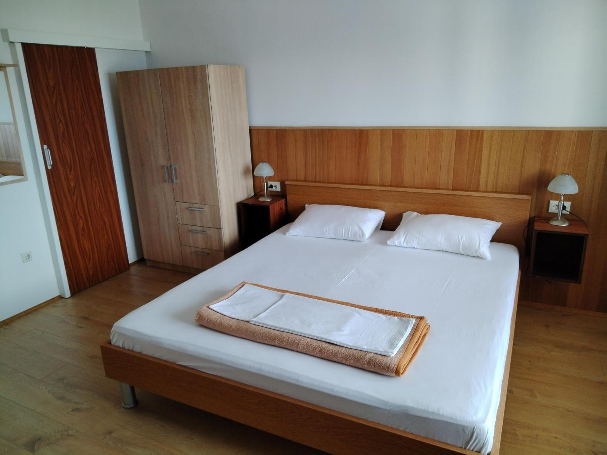 Apartmani Marijan Crikvenica Eksteriør billede